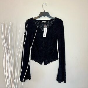 Urban Outfitters/ kimchi blue knit long sleeve top